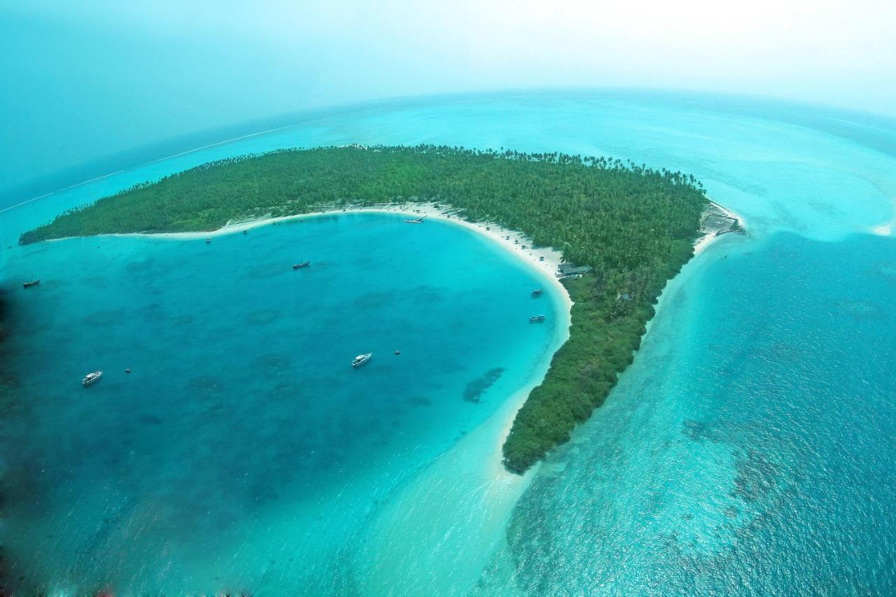 Bangaram Island Beach Resort Buitenkant foto